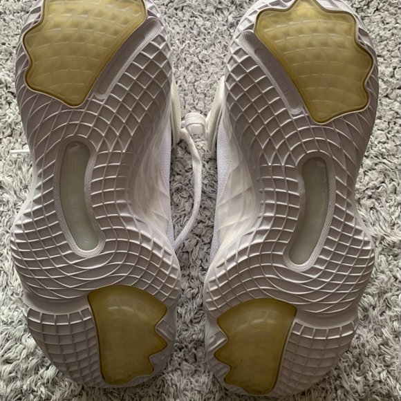 Adidas Hoops F21/S22-TN 21/066 D.1-3. Men US 8. - Picture 9 of 9